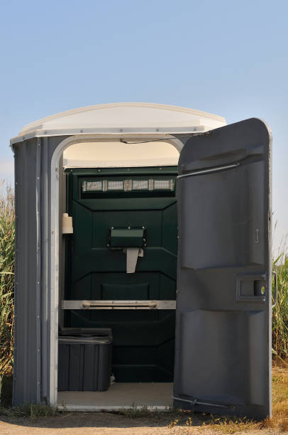 Portable Toilet Options We Offer in Hill City, KS